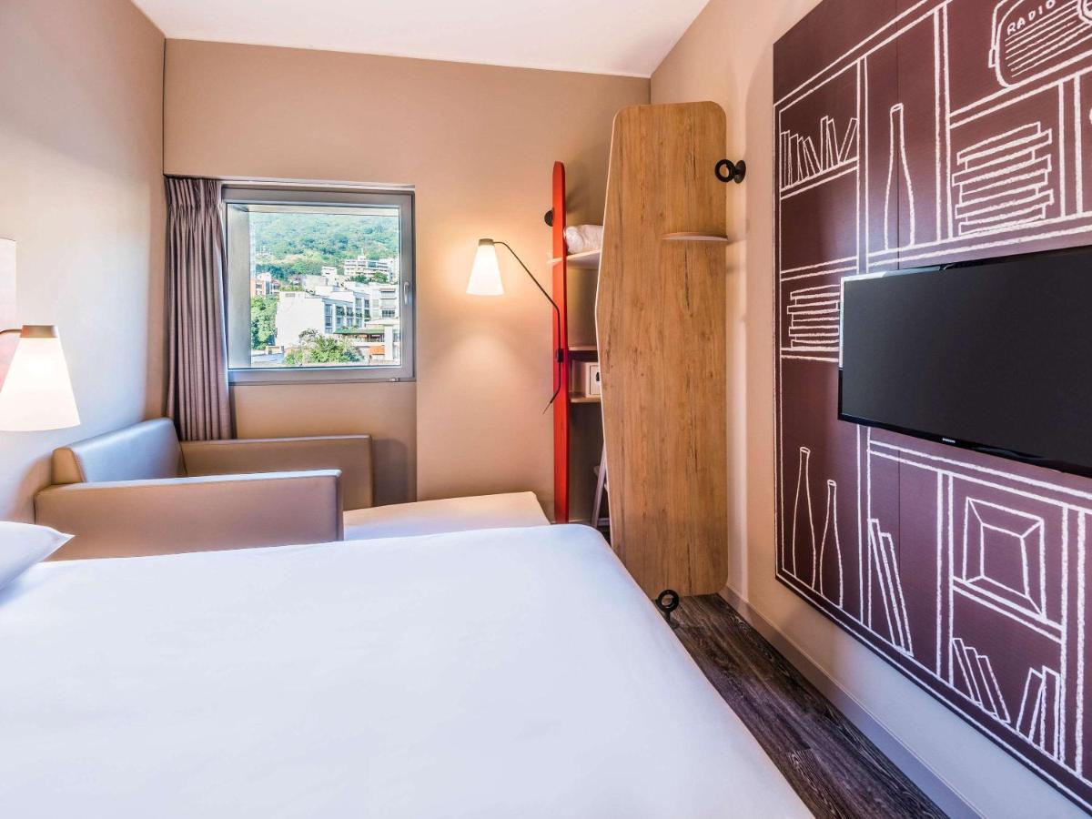 Hotel Ibis Cali Granada Екстериор снимка